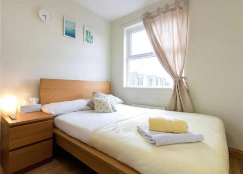Harrow Road Rooms لندن المظهر الخارجي الصورة
